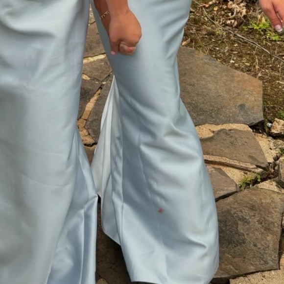 Event Dress - Picture 6 of 7